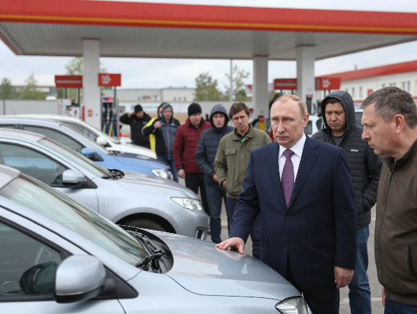 Russia's Fuel Crisis Russia's Fuel Crisis